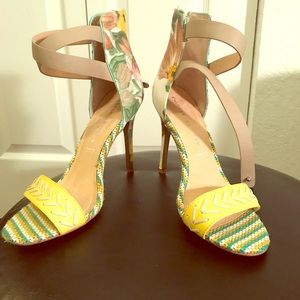 Chinese Laundry Heel